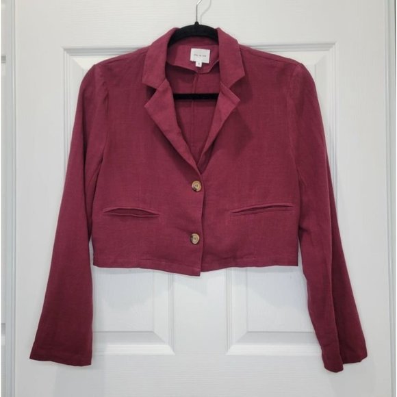 EYE TO EYE Jackets & Blazers - EYE TO EYE Burgundy Linen Blend Cropped Double Button Blazer S